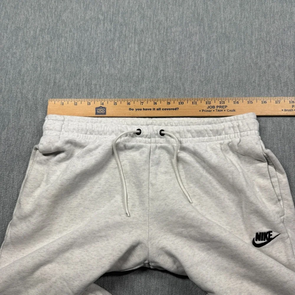Nike Sweatpants Women M Gray Club Fleece Embroidered Futura Logo Cuffed Joggers